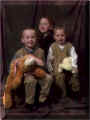 children3.jpg (43939 bytes)